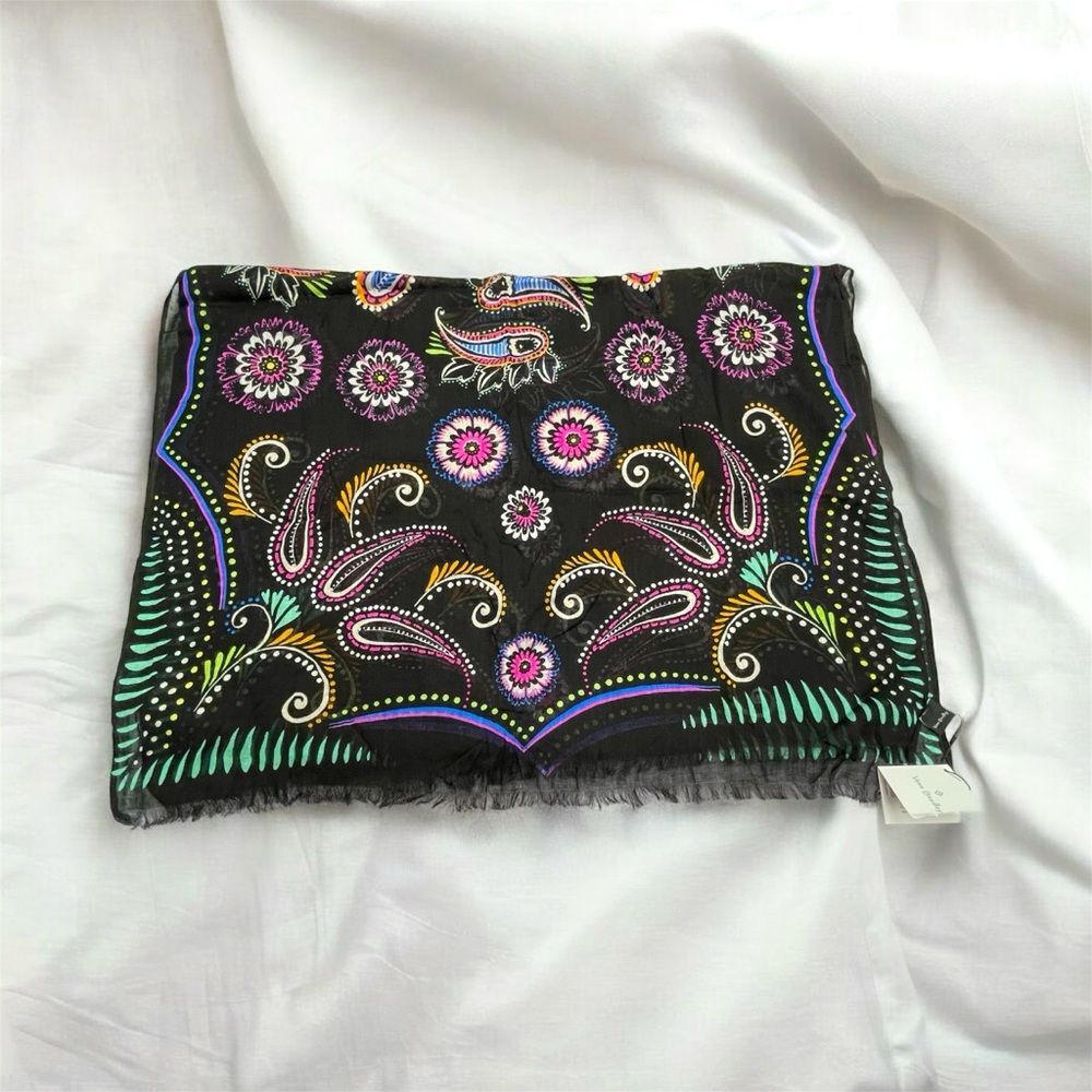 Vera Bradley Scarf Bandana Swirl Black Pink Paisley Floral Fringe